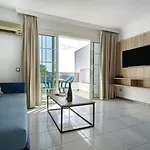 Bluesea El Dorado Apartment